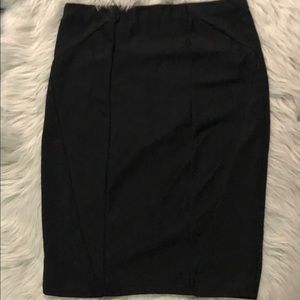 ❤️CLOSET CLEAR OUT❤️ Textured fitted skirt